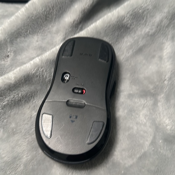 Hewlett-packard keyboard and mouse set - Picture 8 of 10